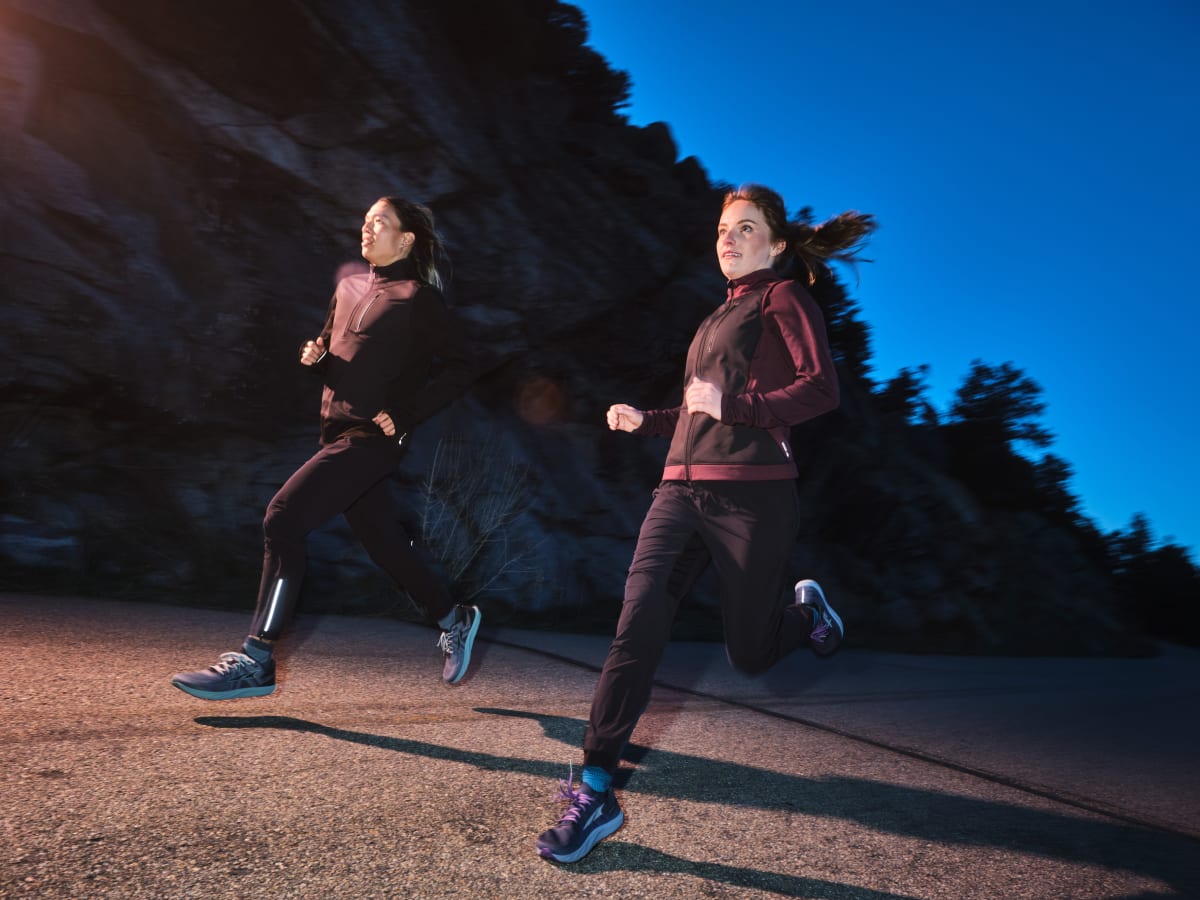 Cold, Dark Run? Stay Motivated With These Altra Elite Athlete Tips!