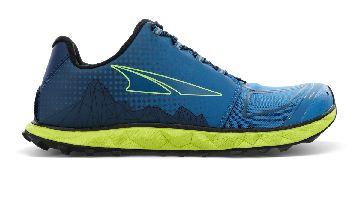 MEN'S SUPERIOR 4.5 Trail Racing Shoe - Black | Altra Running US