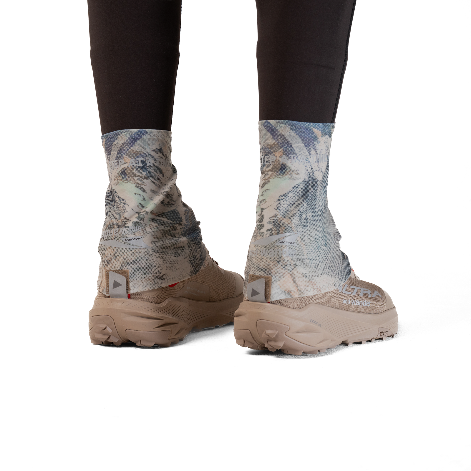 Trail Gaiter X and wander Beige Sand Camo - ver - 2