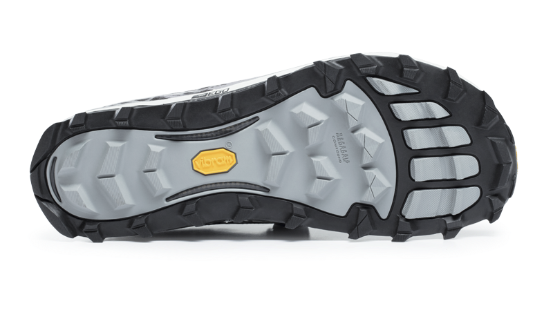 MEN'S KING MT 1.5 - Black | Altra Running US